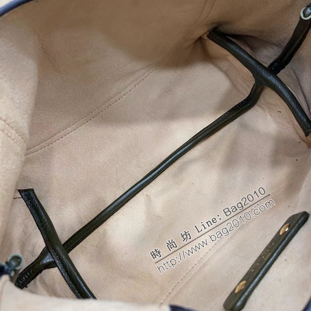 Gucci專櫃古馳最新款Softbit系列肩背包超大半馬銜扣休閒女包 jh2864型號：837467